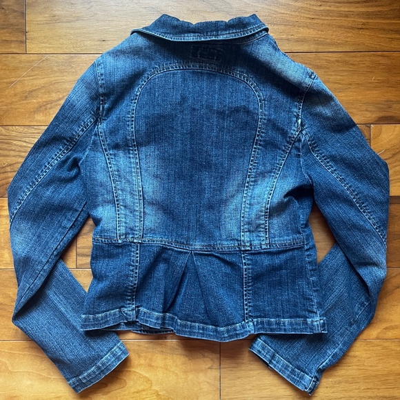 Women’s Denim Jacket - Picture 4 of 4